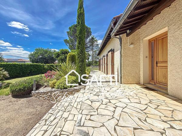 Maison traditionnelle Lavaur / 5 chambres / Terrain 2895 m² / 30 min Périphérique toulousain