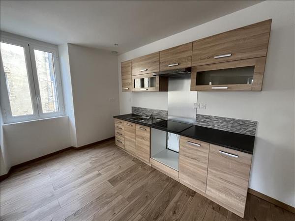 Appartement à louer |  LESPARRE MEDOC |  4 pièces | 99 m²