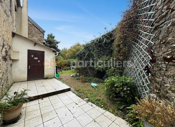 Vente
                Maison137 m² - 5 Pièces -
                    VAUBADON (14490)