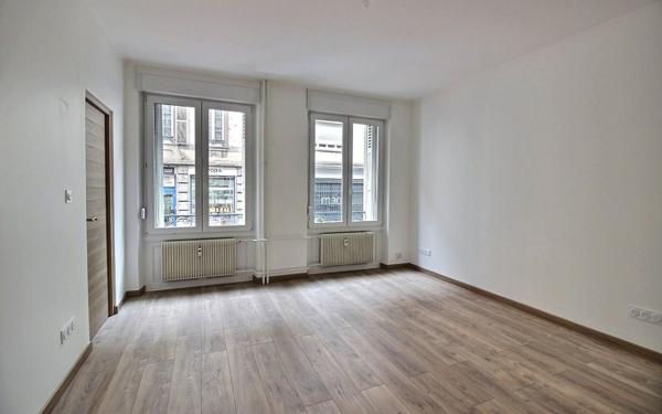 Appartement à vendre    3 pièces • 68 m2 Strasbourg