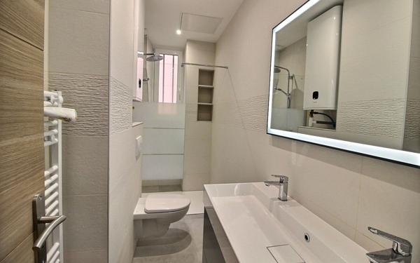 Appartement à vendre    3 pièces • 68 m2 Strasbourg