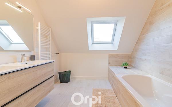 Maison à vendre    6 pièces •  Saint-Philibert