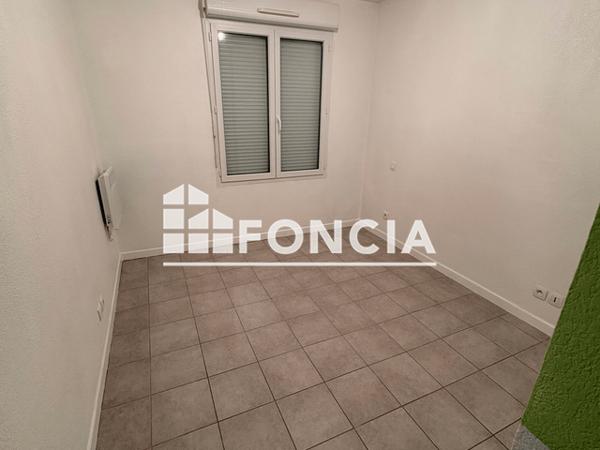 Location Appartement 2 pièces 43.15 m² - 44 AV DU DOCTEUR SCHWEITZER Perpignan 66000