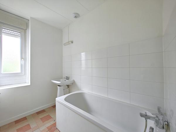 Appartement
         4 pièces
        - 60 m² Exclusivité 179 900 € *