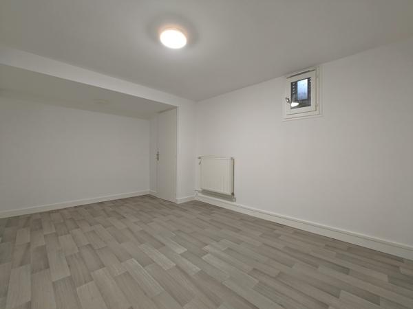 Appartement
         4 pièces
        - 60 m² Exclusivité 179 900 € *