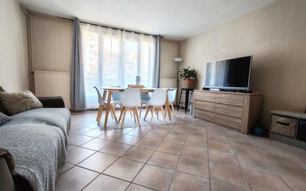 Appartement à vendre    4 pièces • 84,63 m2 Saint-Ouen-l'Aumône