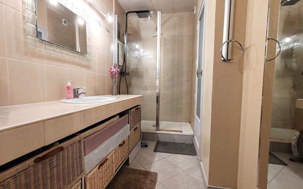 Appartement à vendre    4 pièces • 84,63 m2 Saint-Ouen-l'Aumône