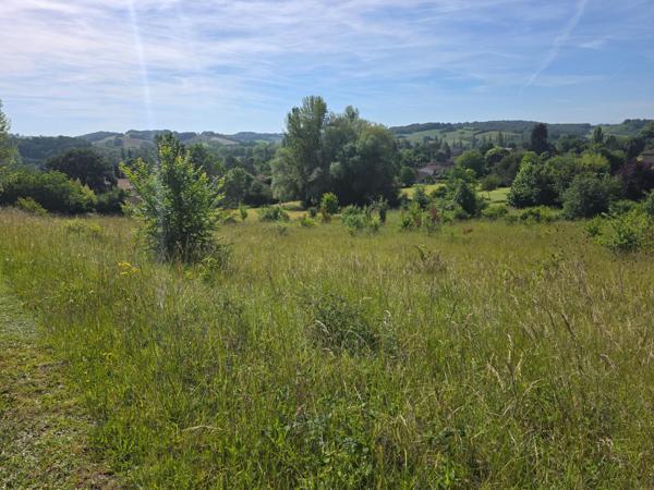 Terrain viabilisé de 2600m²