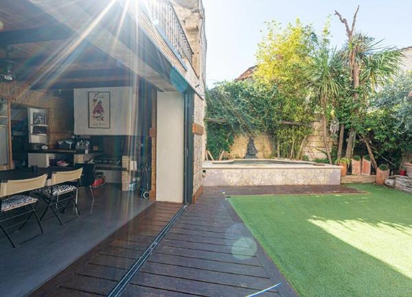 Maison à vendre    5 pièces •  Marsillargues