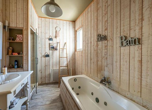 Maison à vendre    5 pièces •  Marsillargues