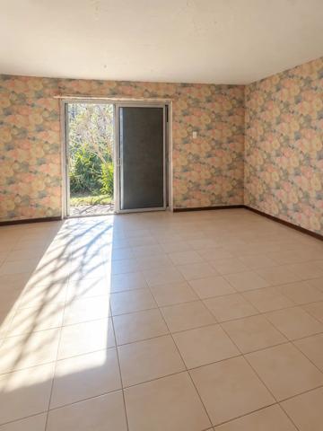 Vente                                                      Maison
                        
                     5 pièces                      145 m2                     à Perpignan