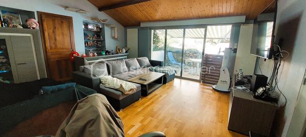 Maison de village de 180 m²