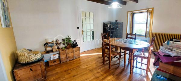 Maison de village de 180 m²