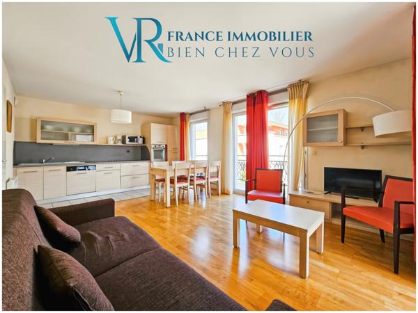 Divonne-les-Bains (01220) DUPLEX T5 MEUBLÉ 108M² AVEC TERRASSE & PARKING