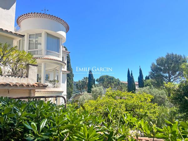 A vendre Côte d'Azur, Le Cannet, Appartement avec toit terrasse vue mer