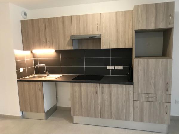 Appartement à louer 2 pièces MONTPELLIER (34)