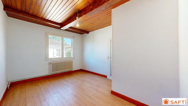 Labarthe-Inard.- Charmante maison de village 109m2