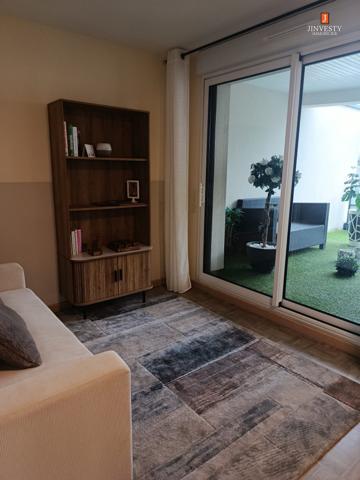 BELLE CONTEMPORAINE AU COEUR DE VILLE D'HENNEBONT - BIEN RARE