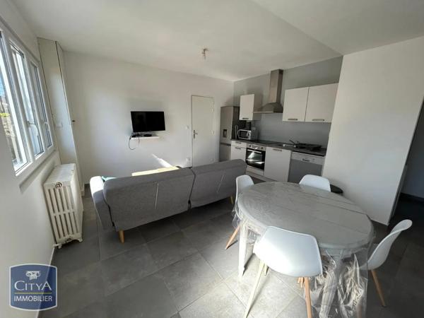 Appartement à louer 4 pièces 63.25m²