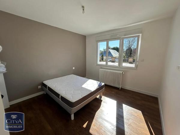 Appartement à louer 4 pièces 63.25m²
