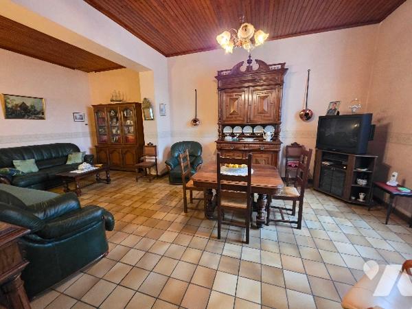 A vendre maison louée 5 pièces 162 m²