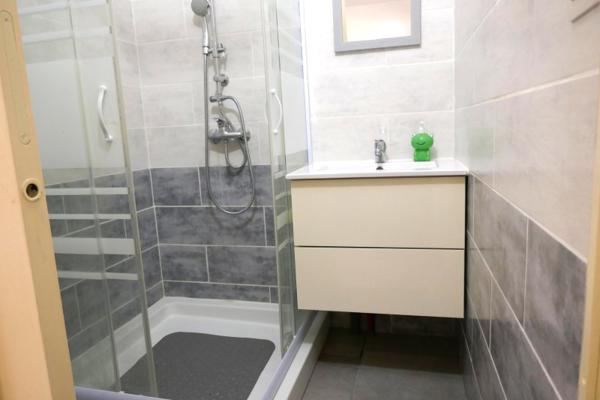 Vente / Maison contemporaine à Thollon-les-Mémises (74500)