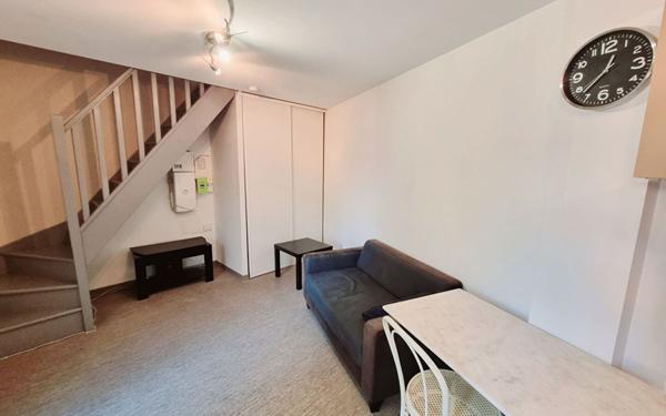 Appartement à louer    2 pièces • 28 m2 Albi