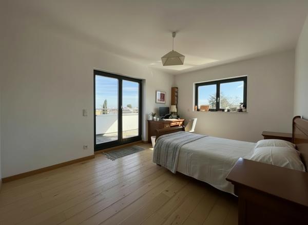 Maison Verrieres Le Buisson 7 pièce(s) 182.7 m2