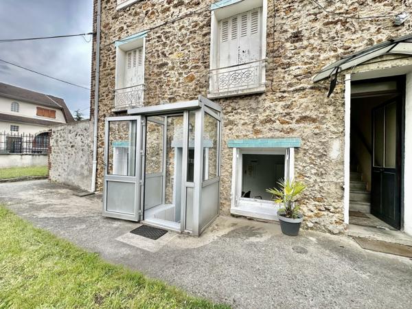 Villemomble- Appartement 3P- 41m2- Cave- Espace vert privatif