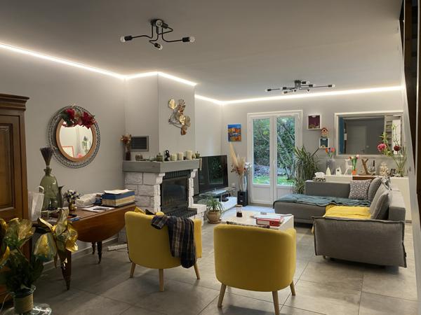 Saint-Jean-de-Muzols (07300) Maison de 130 m², 7 pièces avec jardin clos - 5 min de Tournon-sur-rhône