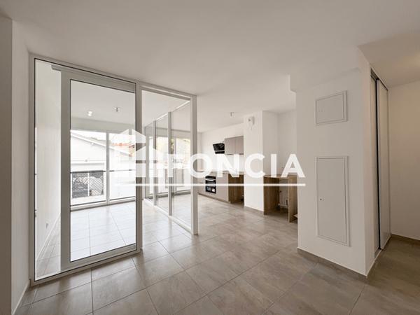 Location Appartement 2 pièces 57.2 m² - 4 Boulevard Voltaire Bourg En Bresse 01000