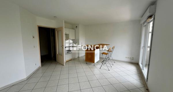 Location Studio 31.68 m² - Villeurbanne 69100