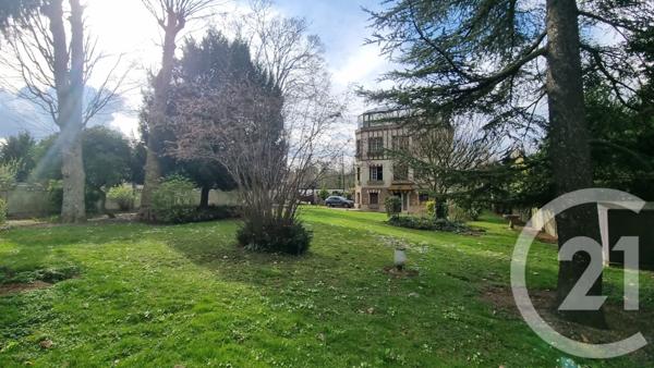 Maison à vendre  10 pièces - 309 m2 LA VARENNE ST HILAIRE - 94