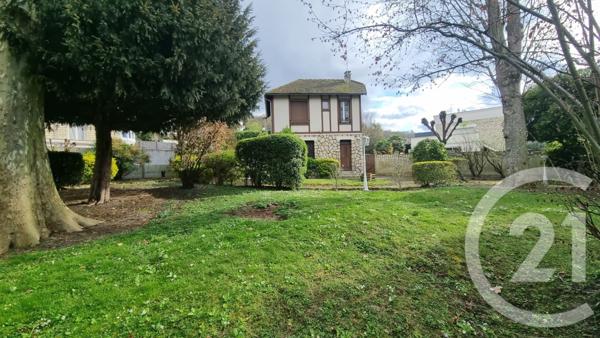 Maison à vendre  10 pièces - 309 m2 LA VARENNE ST HILAIRE - 94