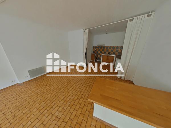 Location Appartement 3 pièces 95.32 m² - 11 RUE DES MOULINS Arles 13200
