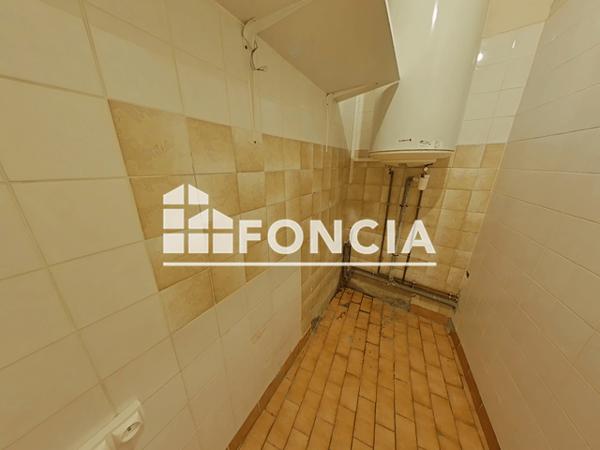 Location Appartement 3 pièces 95.32 m² - 11 RUE DES MOULINS Arles 13200