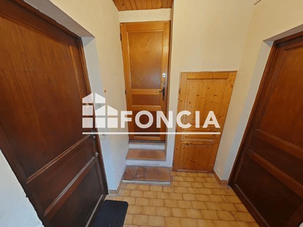Location Appartement 3 pièces 95.32 m² - 11 RUE DES MOULINS Arles 13200