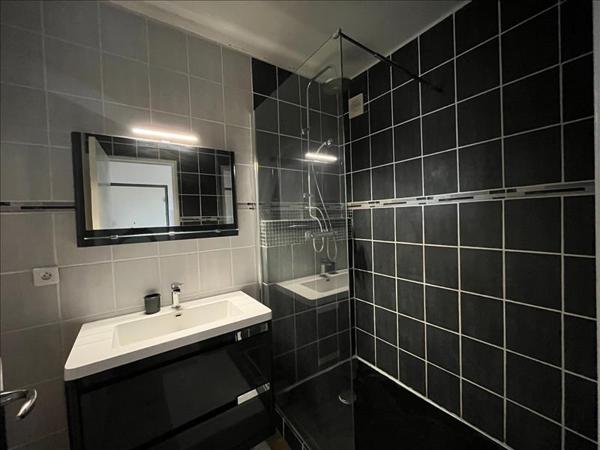 Appartement à louer |                                        TALENCE |                                        2 pièces  | 52 m²