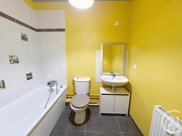 Appartement F4 à vendre  4 pièces - 78,60 m2 BOBIGNY - 93