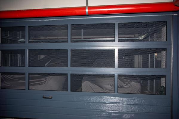 OPPORTUNITÉ RARE – LOT DE 42 PLACES DE PARKING À VENDRE - SURESNES CENTRE VILLE