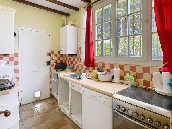 Maison de caractère 3 chambres jardin proches toutes commodités