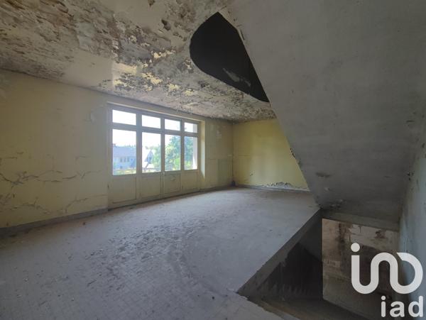 Immeuble à vendre 630 m² Lavilletertre