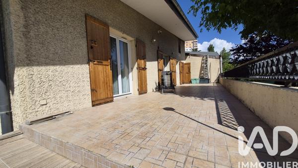Maison à vendre 9 pièces 192 m² Échirolles
