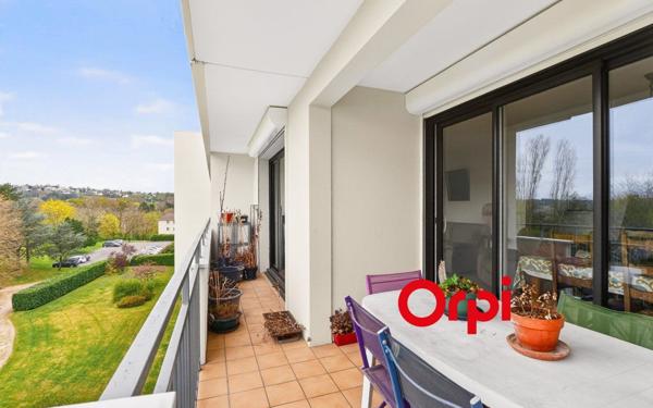 Appartement à vendre    4 pièces • 80,16 m2 Oullins