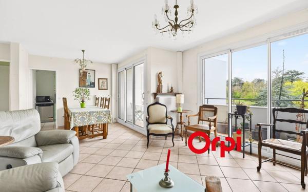 Appartement à vendre    4 pièces • 80,16 m2 Oullins