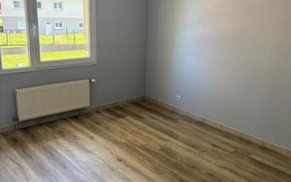 Maison à vendre    5 pièces • 106,34 m2 Bourg-en-Bresse