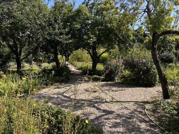 Maison à vendre à Genlis en Côte-d'Or (21110), ref : 21012-225