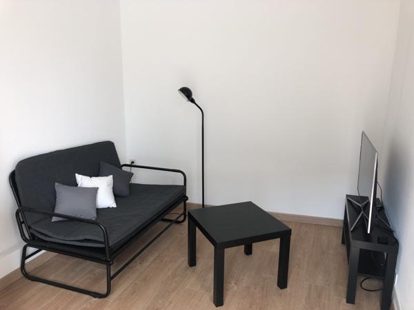 Petit T2 centre ville La Rochelle
