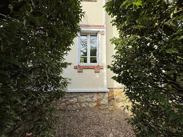Maison individuelle avec garage proche gare