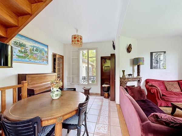 Maison individuelle avec garage proche gare